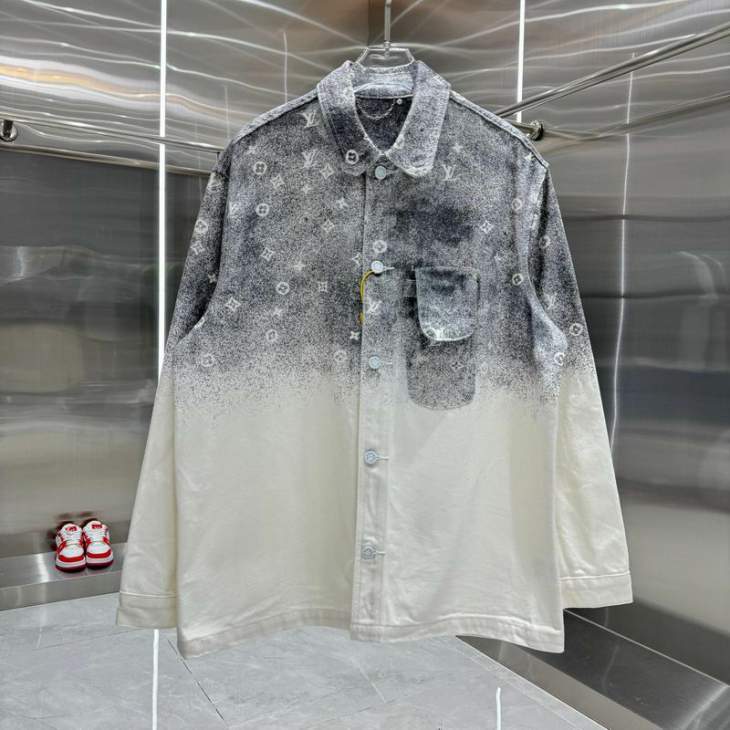 Picture of Louis Vuitton Jackets _SKULVM-XLhgntx0331668